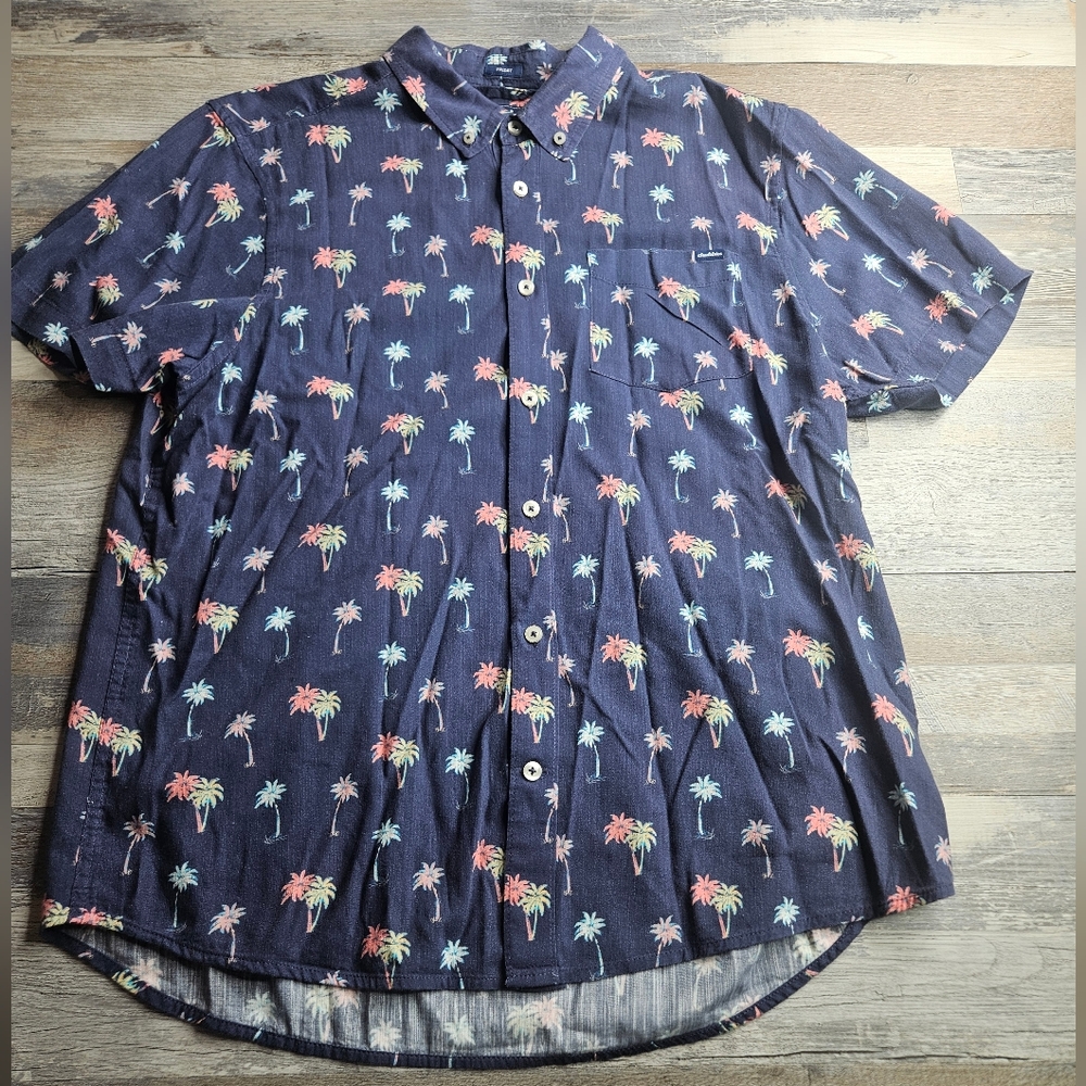 Chubbies Men's Friday Shirt Medium Navy Blue With Palm Trees Print - Picture 2 of 9